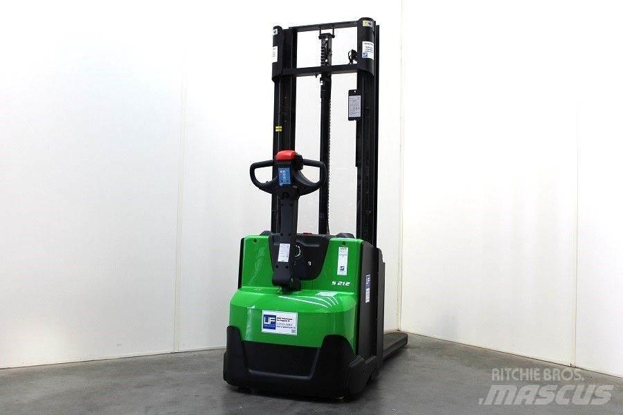 Cesab S 212 L / 330 手推堆垛车