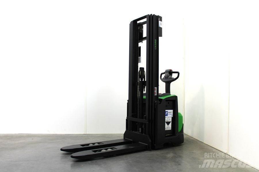 Cesab S 214 / 445 手推堆垛车