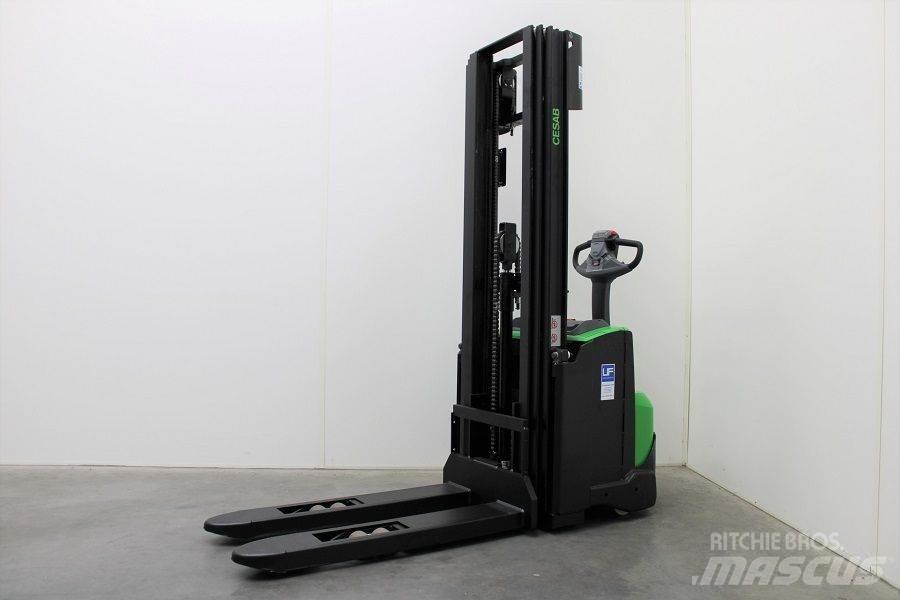 Cesab S 214 / 445 手推堆垛车