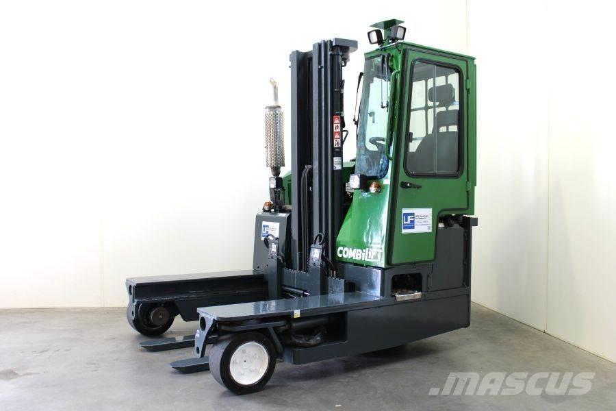 Combilift C 3000 侧卸式铲车