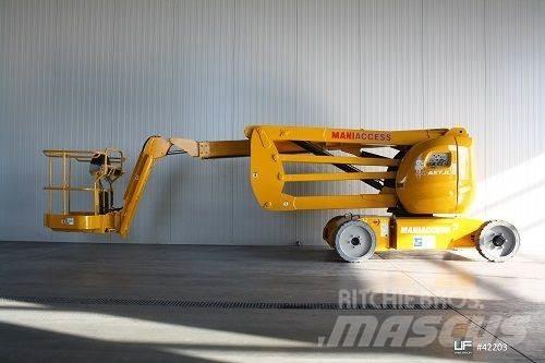 Manitou 170 AETJ 曲臂高空工作平台