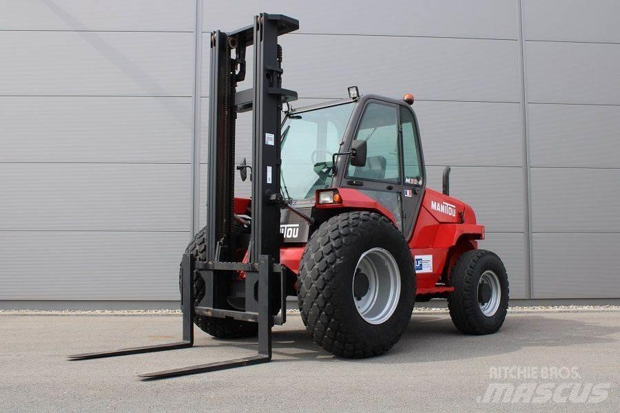 Manitou M 30-4 越野叉车|叉装车