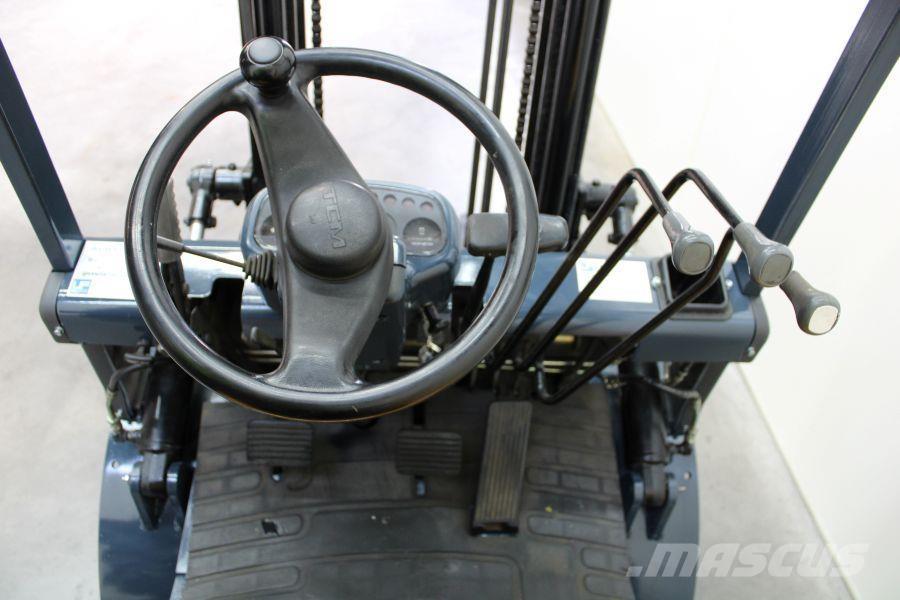 TCM FG 15 N18 天然气叉车