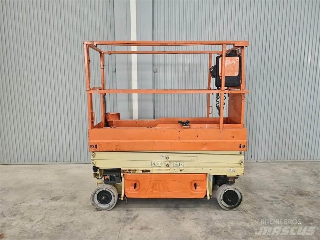 JLG 1930 ES 剪叉式升降机