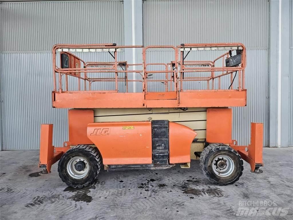 JLG 4394RT 剪叉式升降机