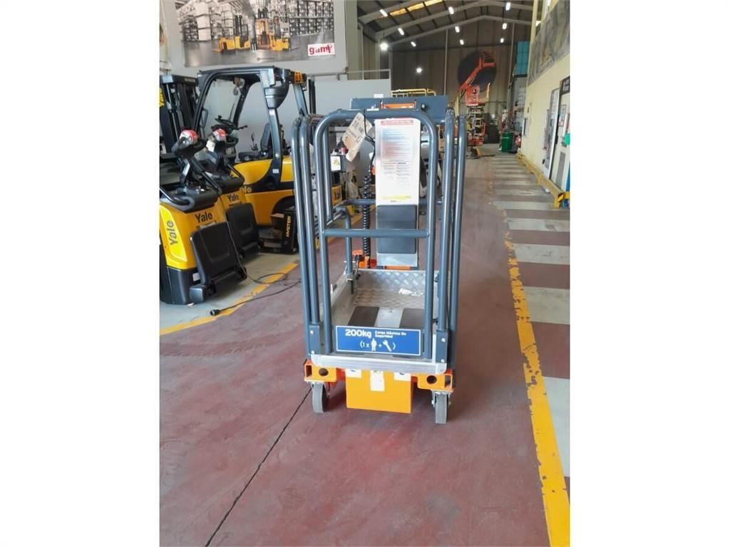 JLG NANO SP 客货电梯