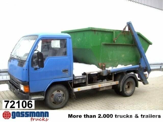 Mitsubishi Canter 4x2 可拆卸式卡车