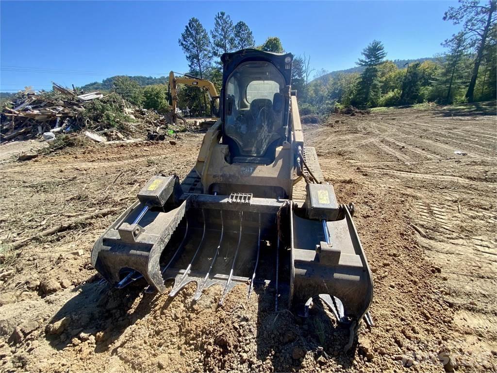 CAT 299D2 滑移装载机