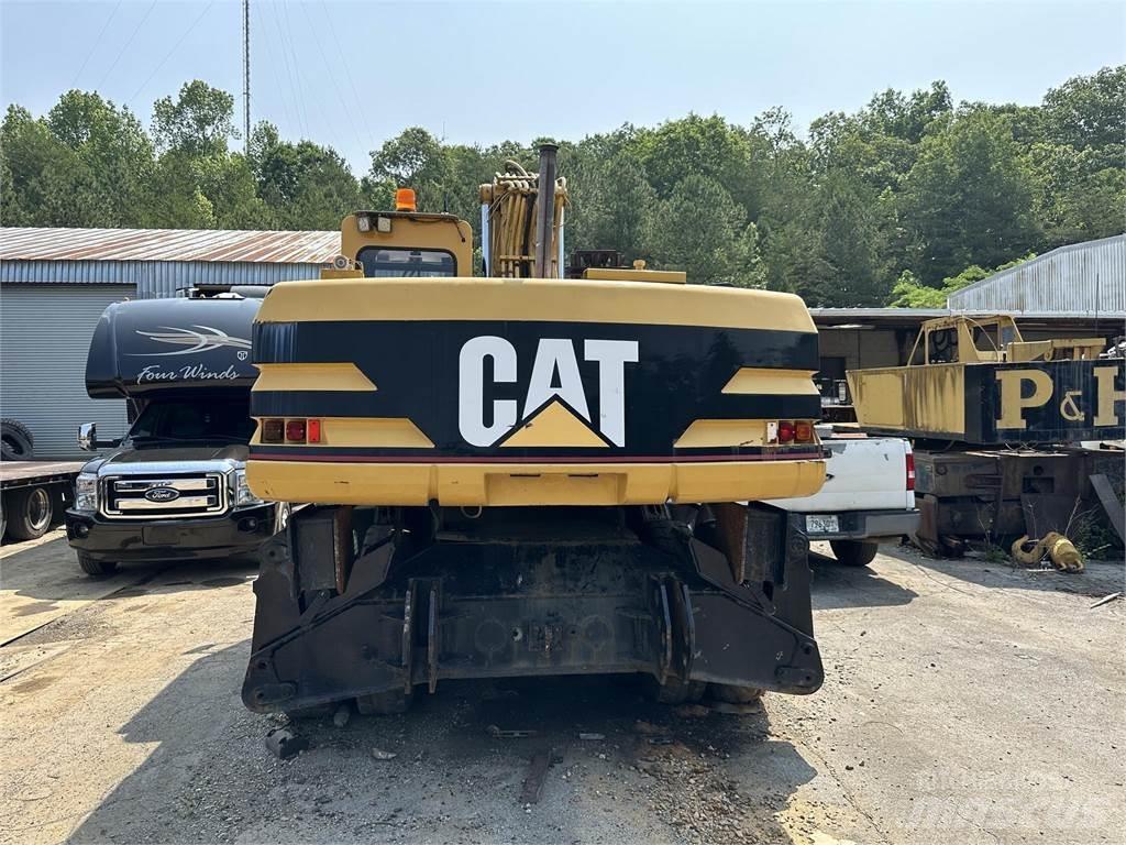 CAT M320 轮式挖掘机
