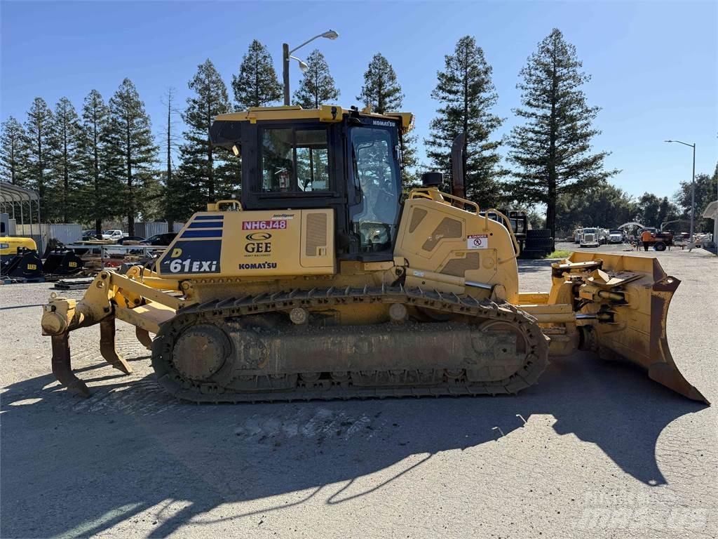 Komatsu D61EXi-24 履带式推土机
