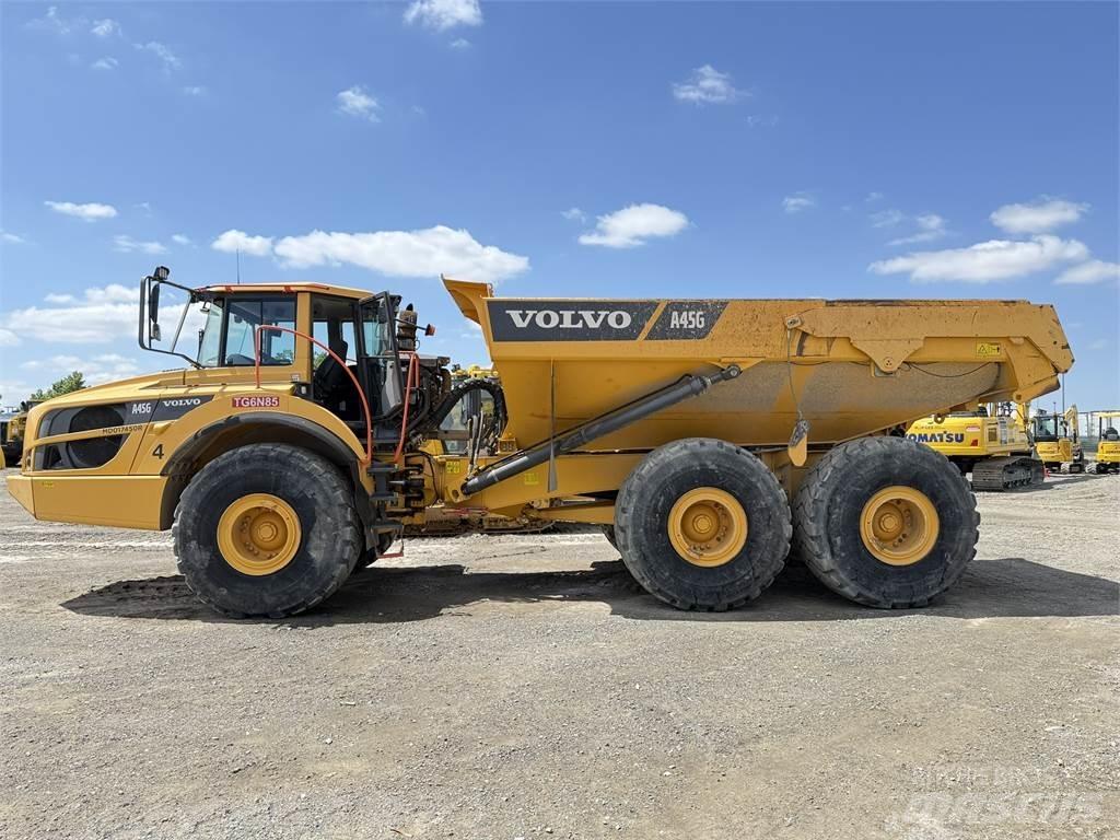 Volvo A45G W/ TAILGATE 铰接式自卸车