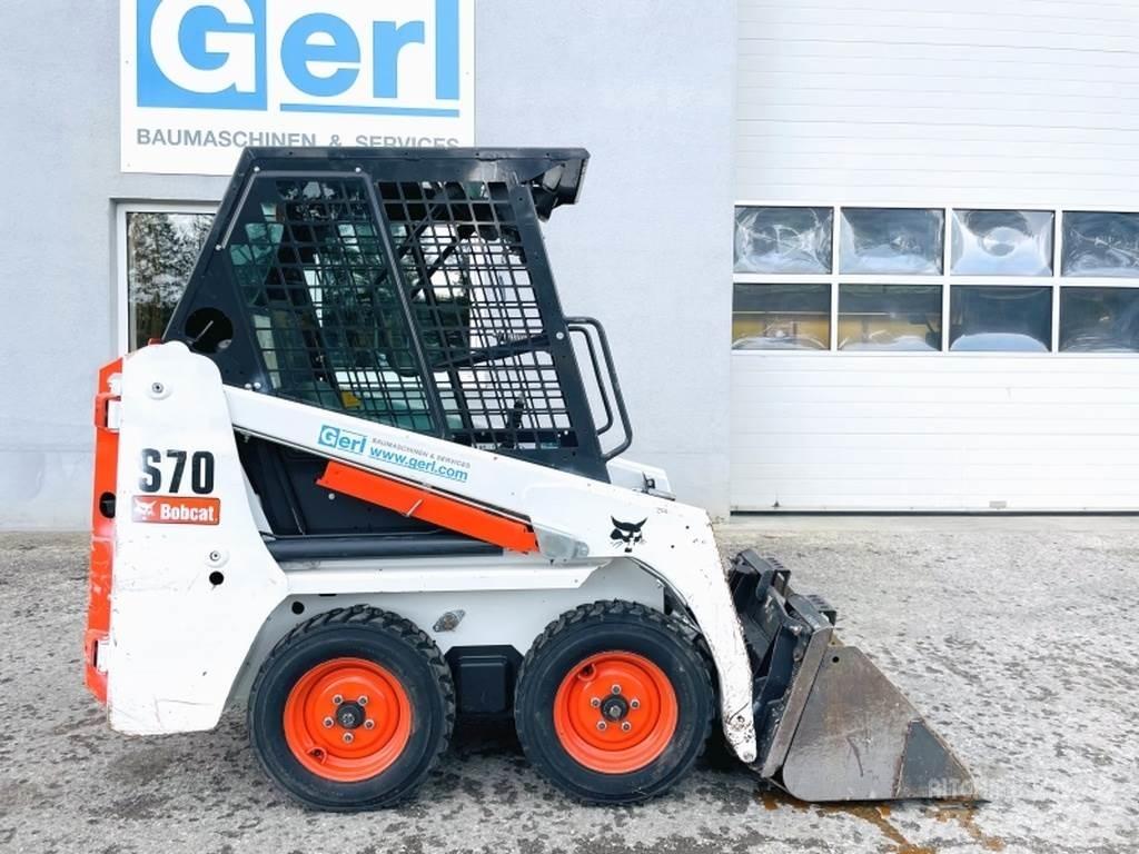 Bobcat S70 滑移装载机