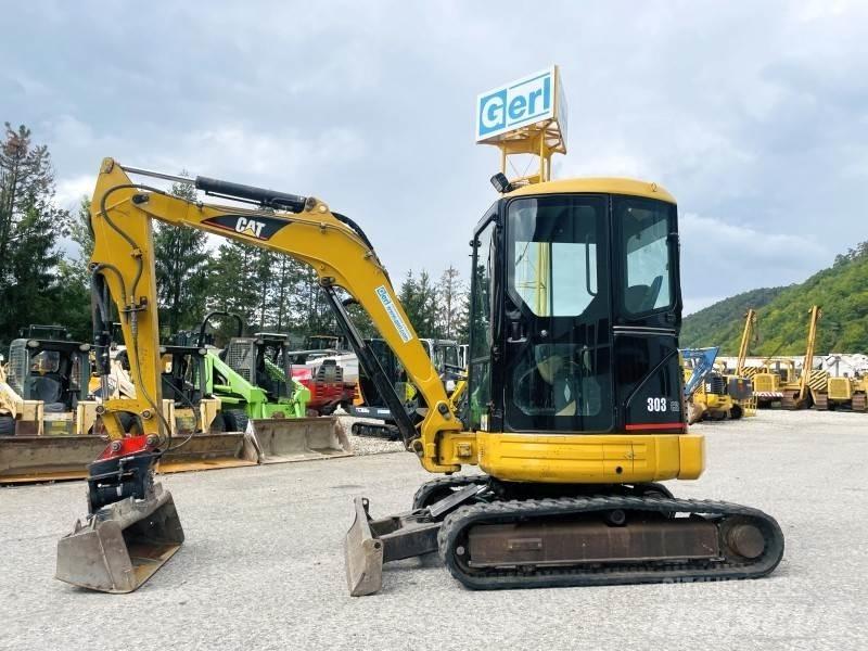 CAT 303CR 小型挖掘机