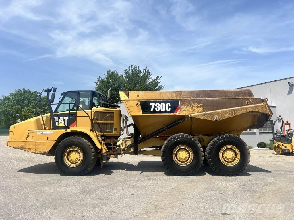 CAT 730 C 铰接式自卸车