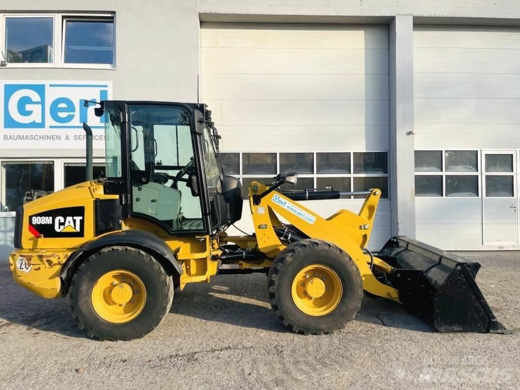 CAT 908M 轮式装载机