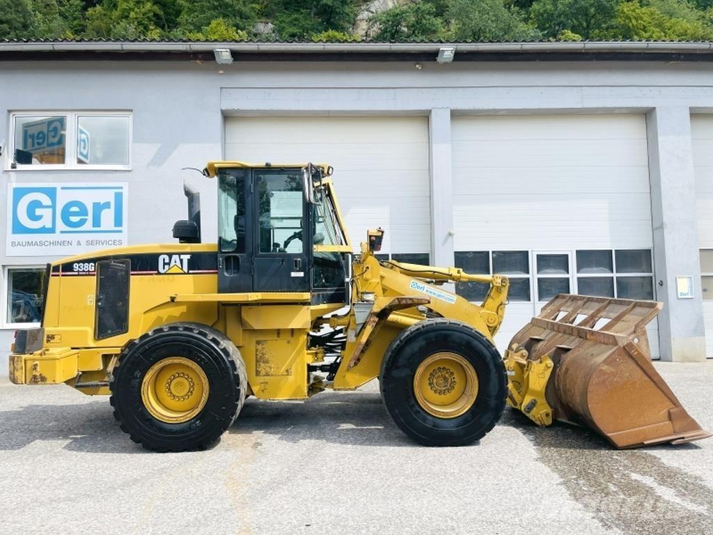 CAT 938 G2 轮式装载机