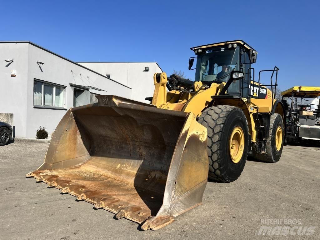 CAT 966 M 轮式装载机