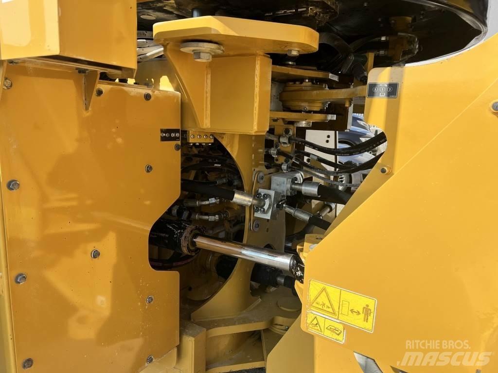 CAT 966 M 轮式装载机