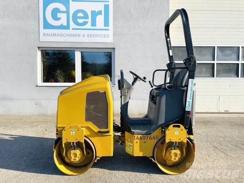 CAT CB14B 双轮压路机
