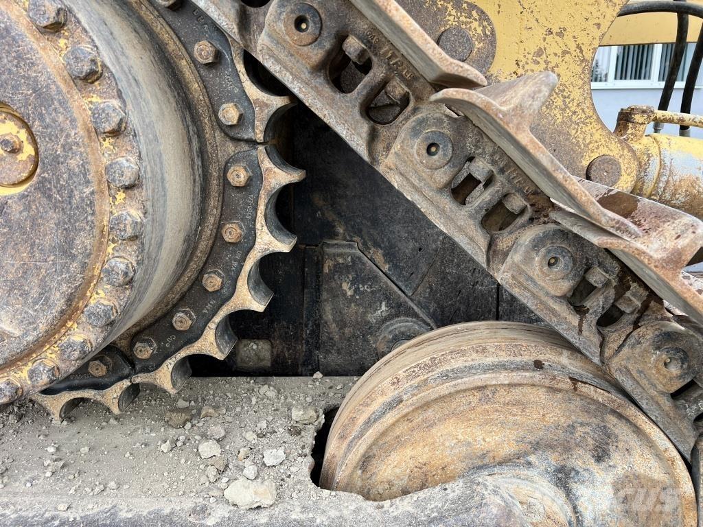 CAT D 7 H 履带式推土机
