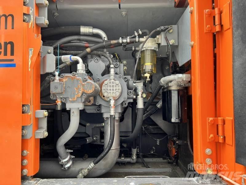 Hitachi ZX 520 LCH-5 履带挖掘机