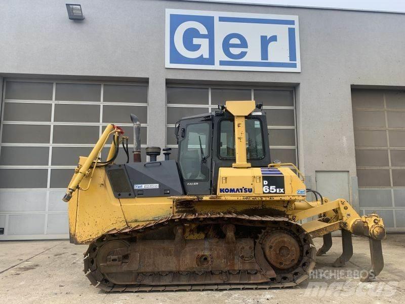 Komatsu D 65 EX-15 履带式推土机