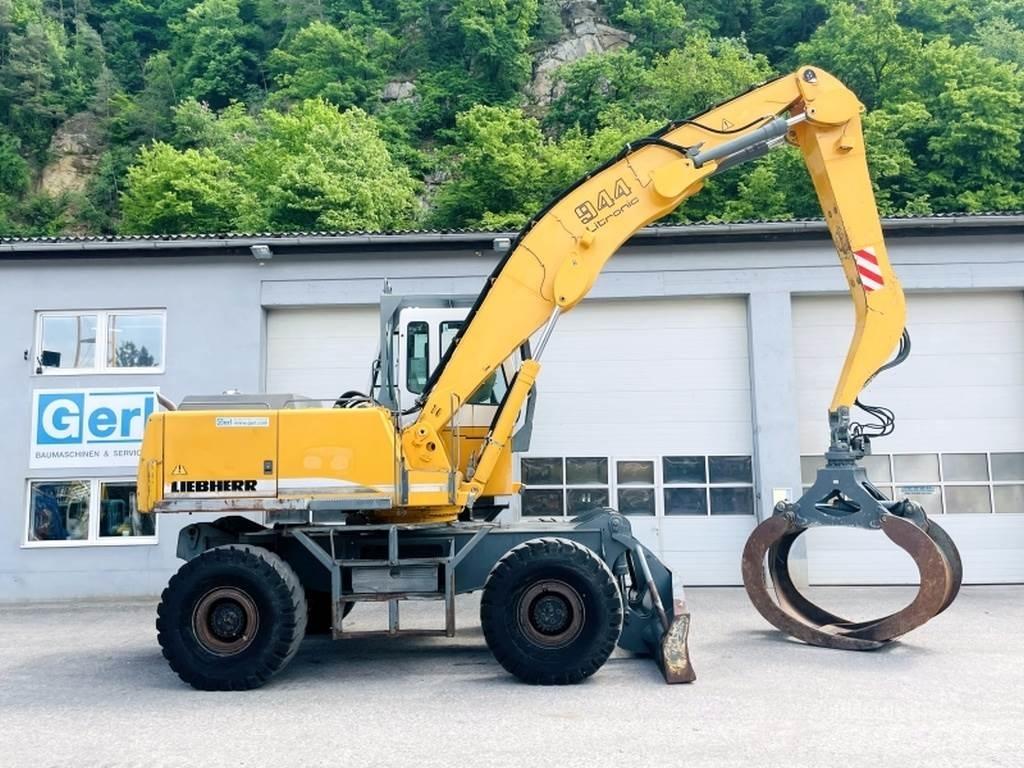 Liebherr A944B HD 工业挖掘机