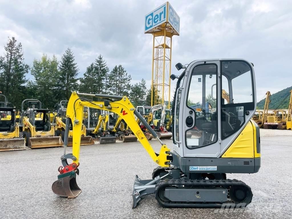 Neuson ET16 小型挖掘机