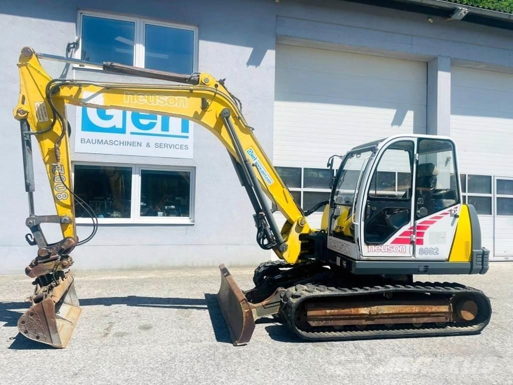 Neuson G8002 RDV 小型挖掘机