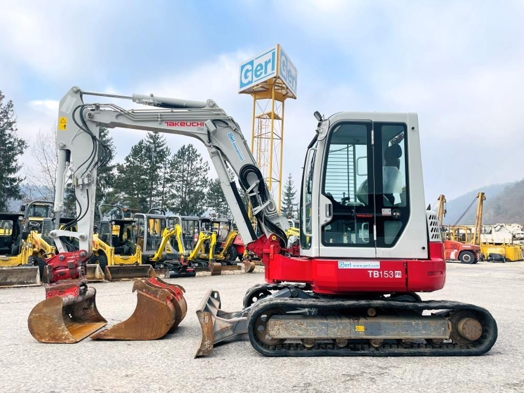 Takeuchi TB153FR 小型挖掘机