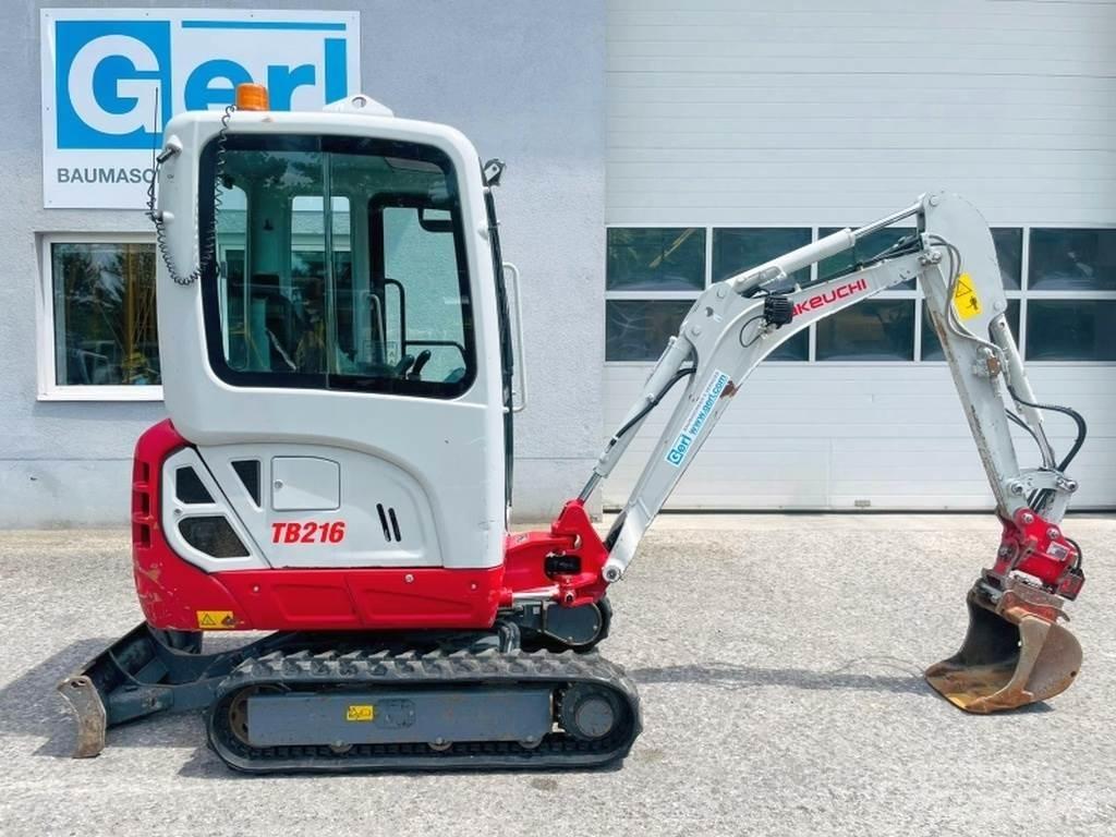 Takeuchi TB216 小型挖掘机