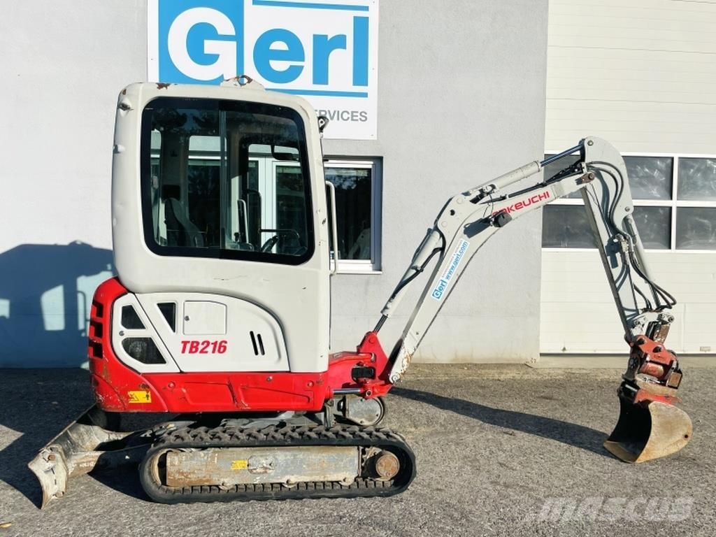 Takeuchi TB216 小型挖掘机
