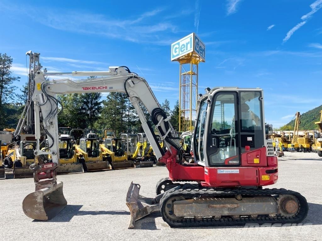 Takeuchi TB280FR 小型挖掘机