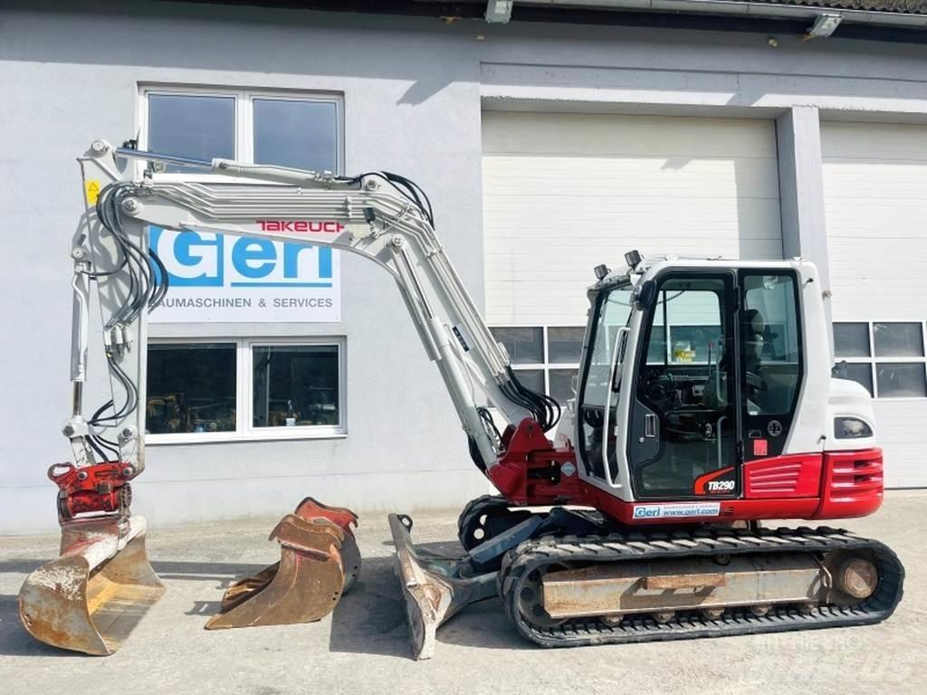 Takeuchi TB290 小型挖掘机