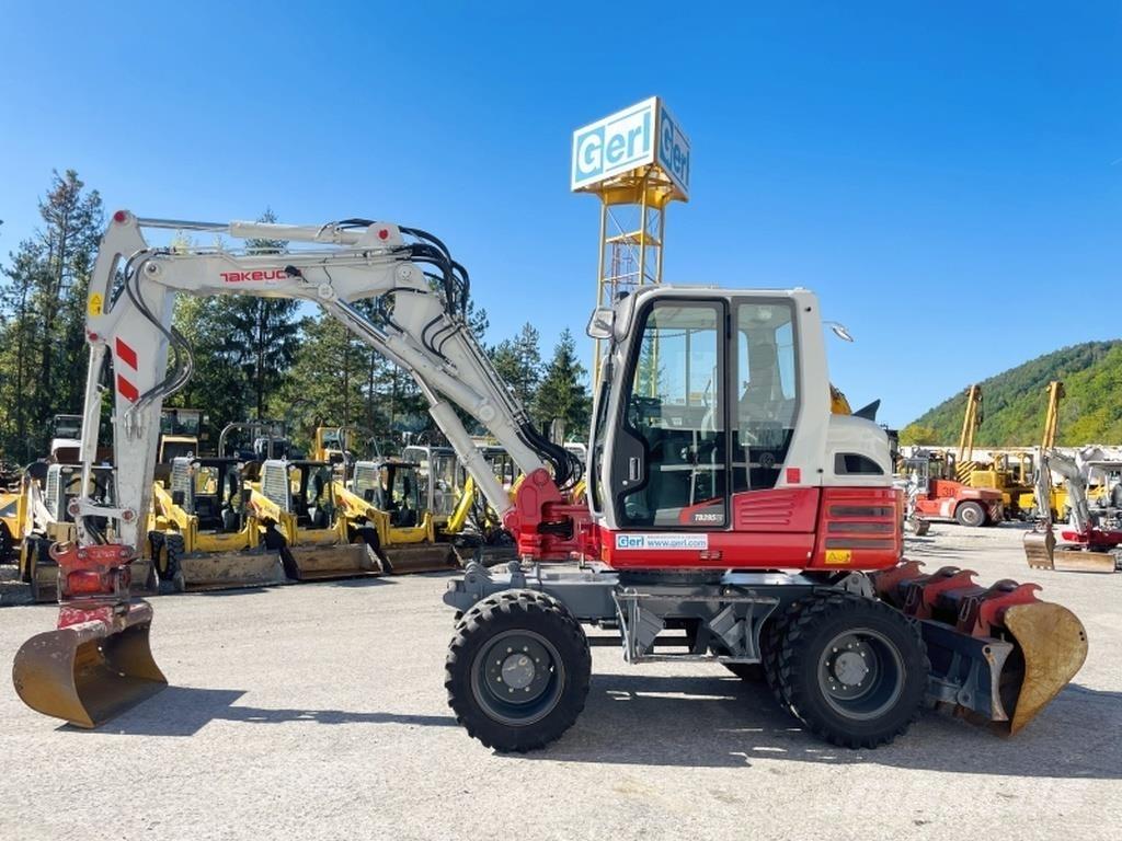 Takeuchi TB295W 轮式挖掘机