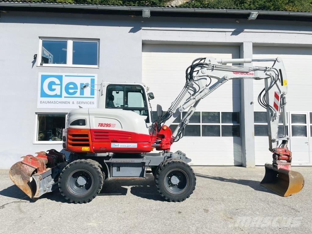 Takeuchi TB295W 轮式挖掘机