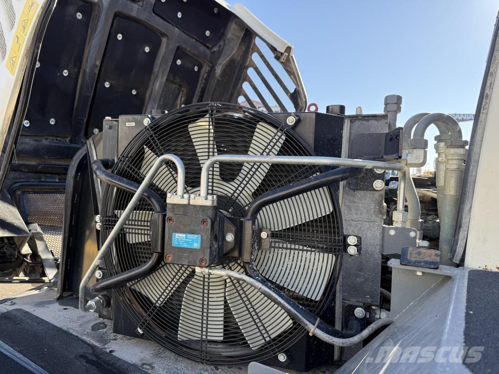 Terex TA 300 铰接式自卸车