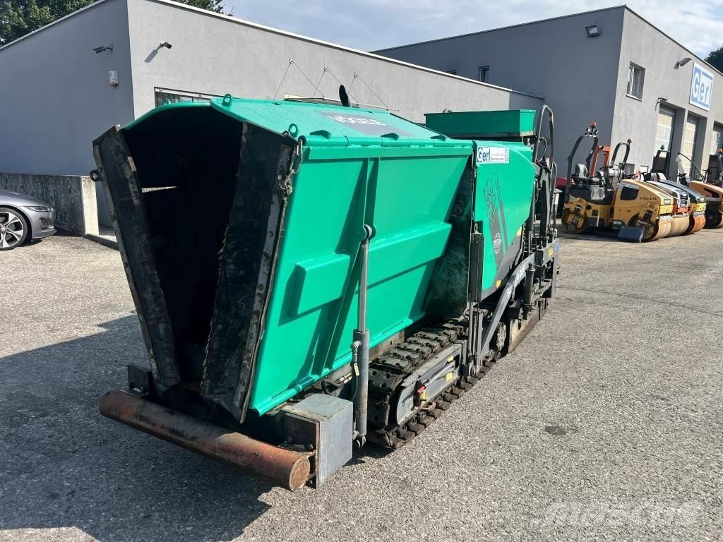 Vögele Super 600 沥青摊铺机