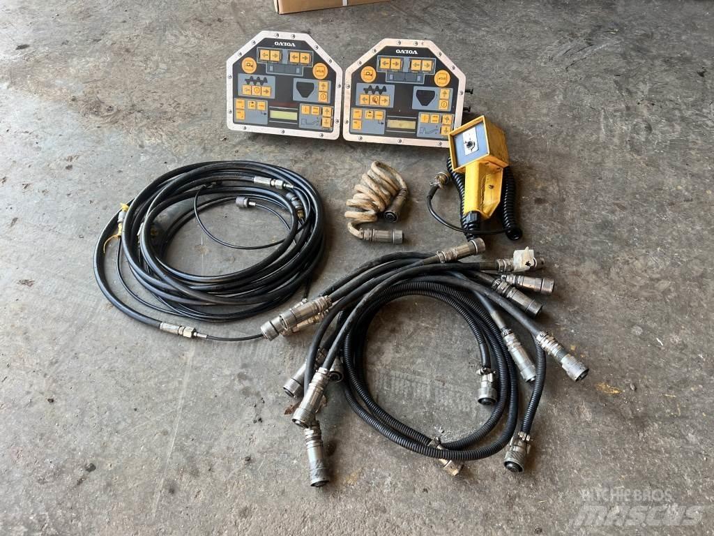 Volvo 6870 C 沥青摊铺机