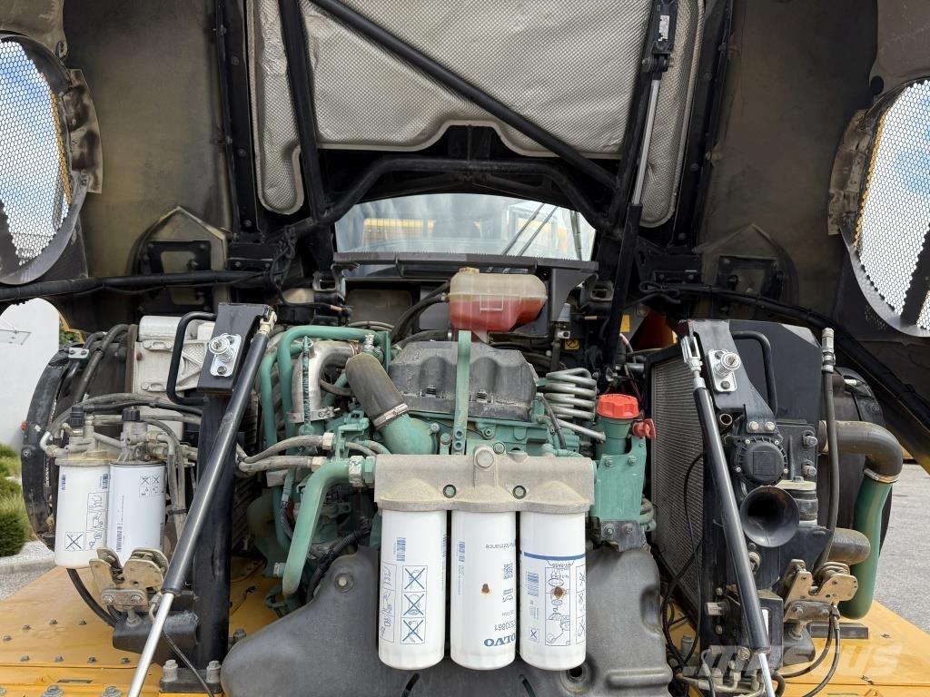 Volvo A 30 F 铰接式自卸车