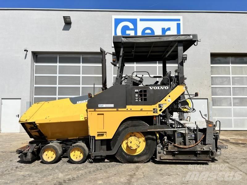  Volvo-ABG 6870 沥青摊铺机