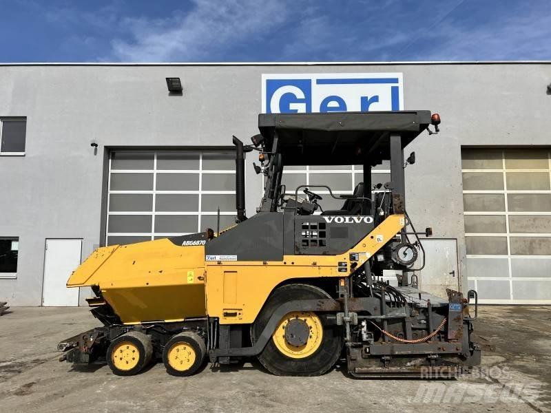  Volvo-ABG 6870 沥青摊铺机