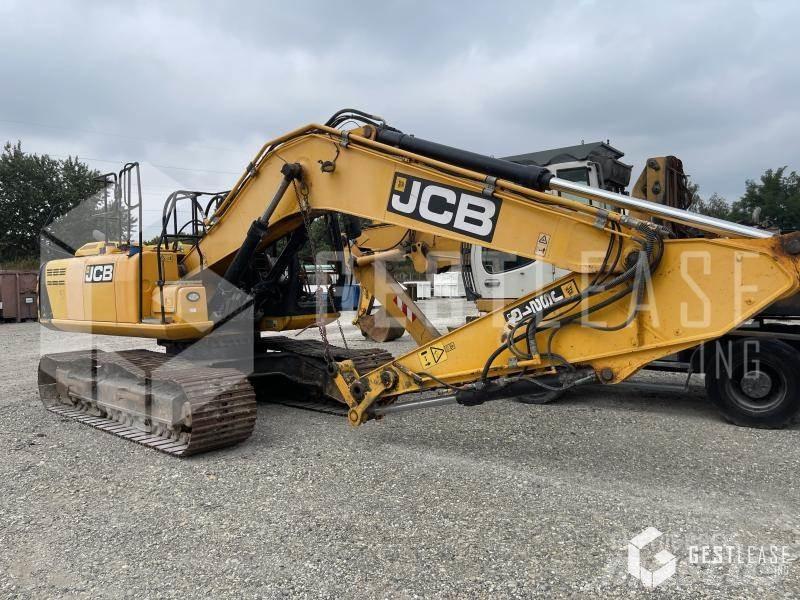 JCB JS210 履带挖掘机