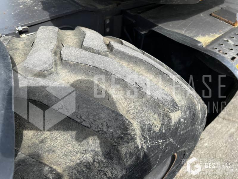 Mecalac 11 MWR 轮式挖掘机