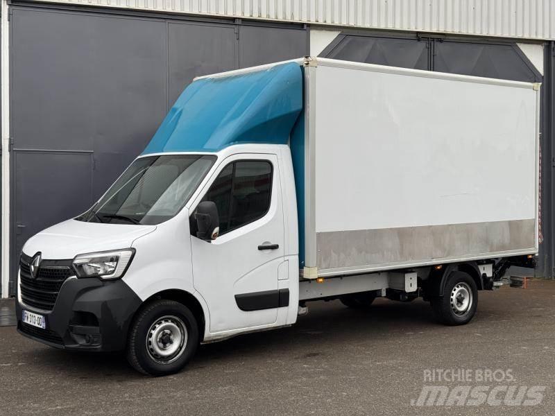 Renault Master 商务面包车