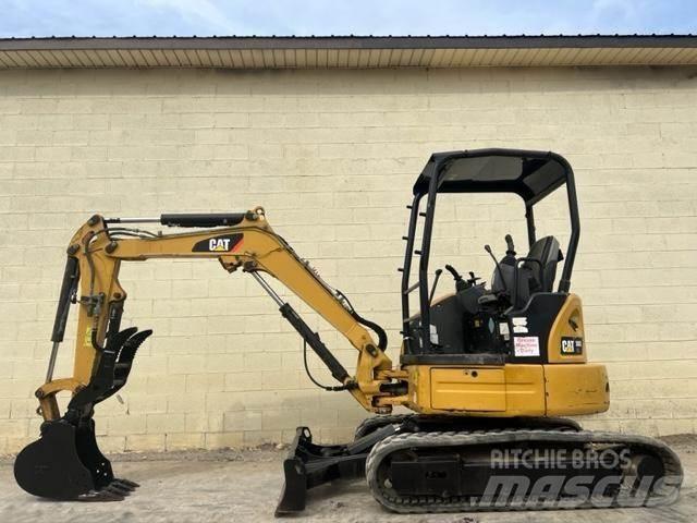 CAT 303E CR 小型挖掘机