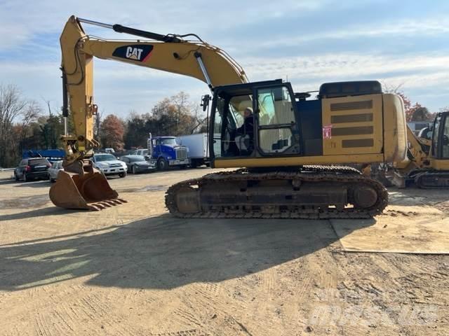 CAT 329FL 履带挖掘机