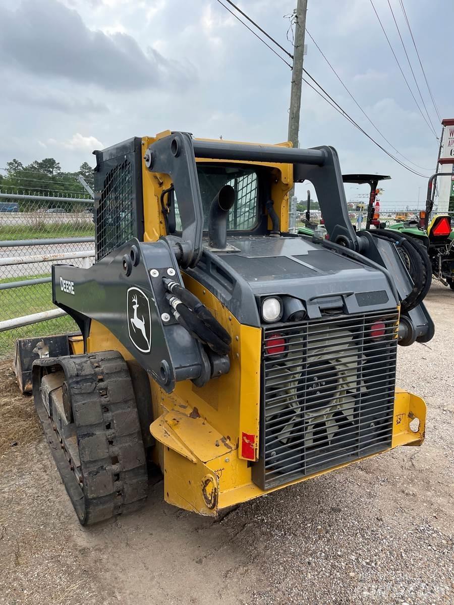John Deere 325G 滑移装载机