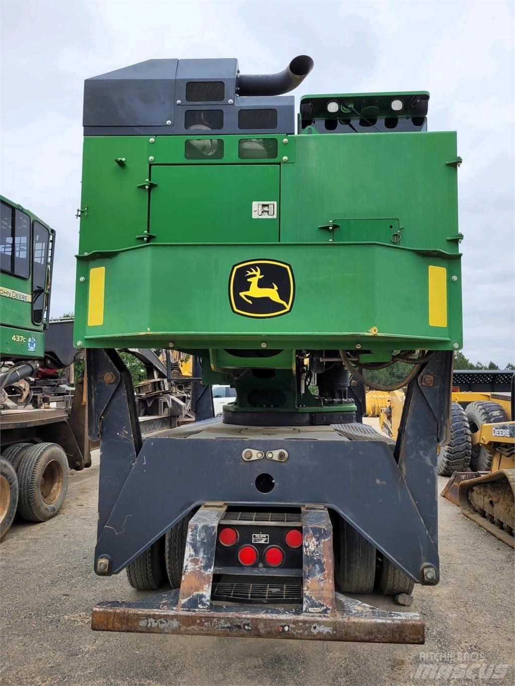 John Deere 437E 履带式装载机
