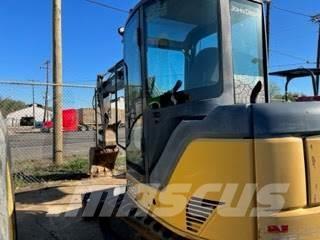 John Deere 60D 挖坑机